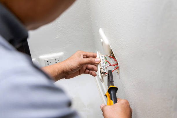 Best Electrical Contractors for Businesses  in Porterville, CA